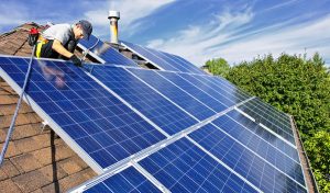 Service d'installation de photovoltaïque et tuiles photovoltaïques à Besseges